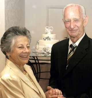 Aparecida e Orley Baldini - Bodas de diamante. No dia 28 de dezembro de 2011, Aparecida e Orley Baldini, comemoraram Bodas de Diamante - 60 anos de casados - com recepÃƒÆ’Ã‚Â§ÃƒÆ’Ã‚Â£o no Auto EspaÃƒÆ’Ã‚Â§o Eventos.